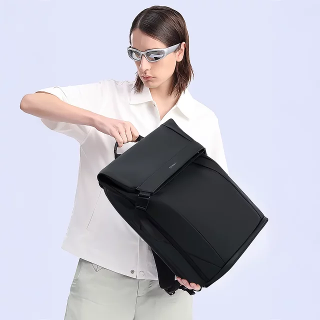 Bange voděodolný batoh na 15,6" notebook, městský cestovatel, 45x30x16 cm, do práce, do letadla, pánské, dámské, s USB portem Černá