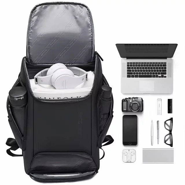 Bange voděodolný batoh taška na notebook 15,6" městský cestovatel 47x30x15 cm do práce školní letadlo pánské dámské s USB portem Černá